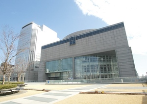 愛知県芸術劇場